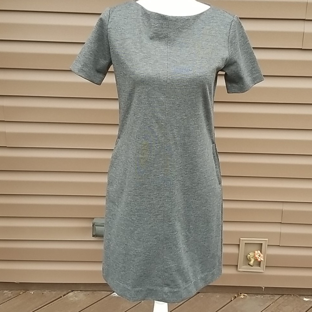 UNIQLO DRESS